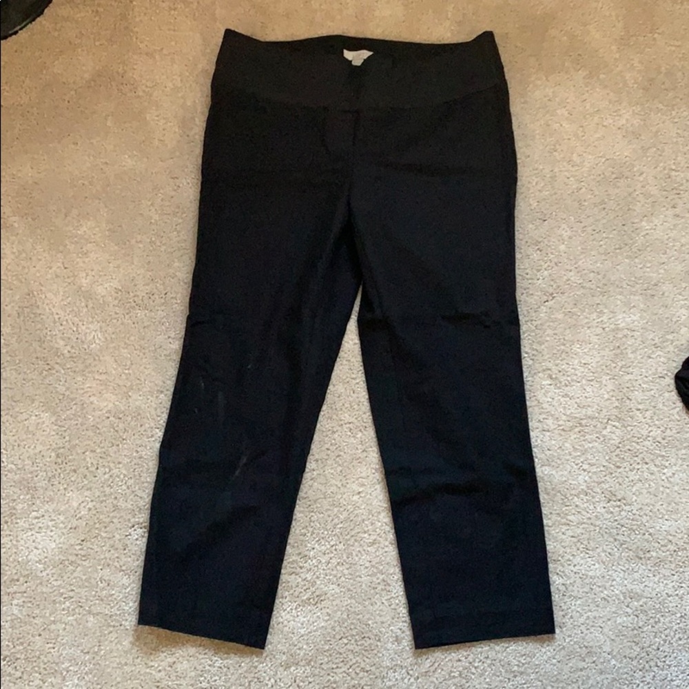 Maternity cropped pants
